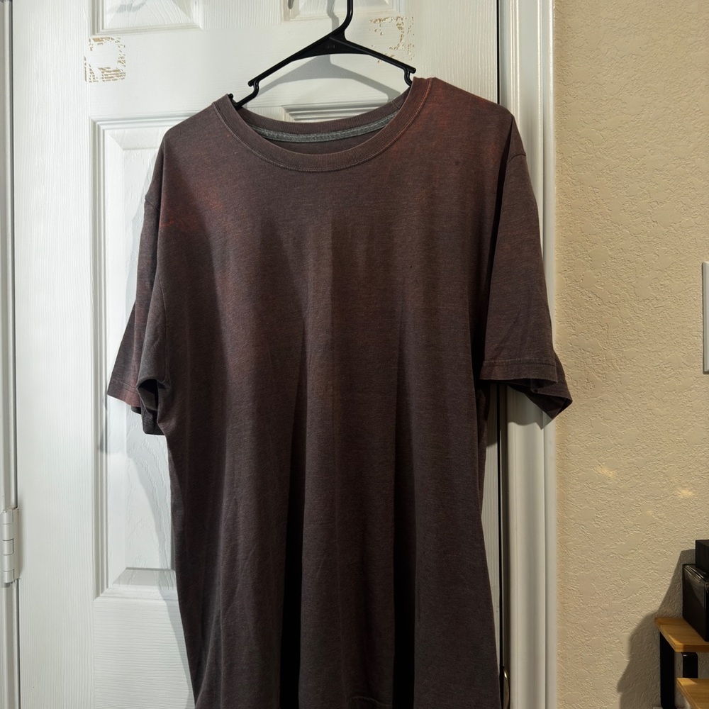 Nike Men's Dark Brown Short Sleeve Tee